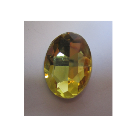 Cabochon Ovale Sfaccettato in Vetro 18 x 25 mm Light Yellow- 1 pz