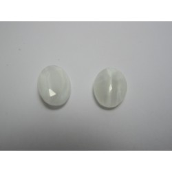 Oval Faceted Glass Cabochon 18x13 mm Pearl Shell White - 1 pc
