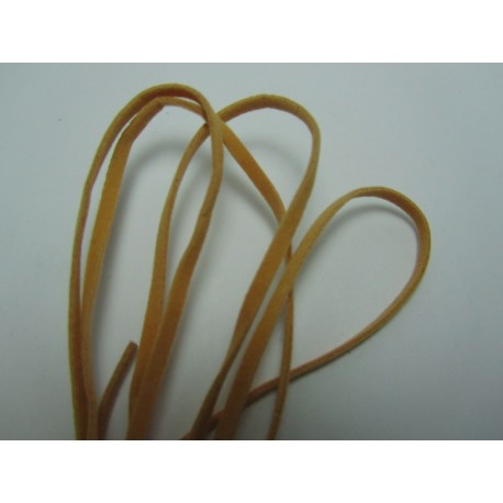 Cordoncino piatto tipo scamosciato 3x1 mm Arancione Chiaro Spezzone da 1 m - 1 pz