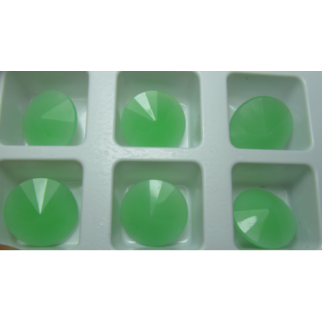 Rivoli Matubo 14 mm Green Alabaster - 1 pz